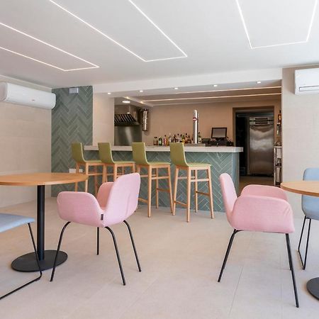 Halley Hotel & Apartments Affiliated By Melia Benidorm Exteriör bild