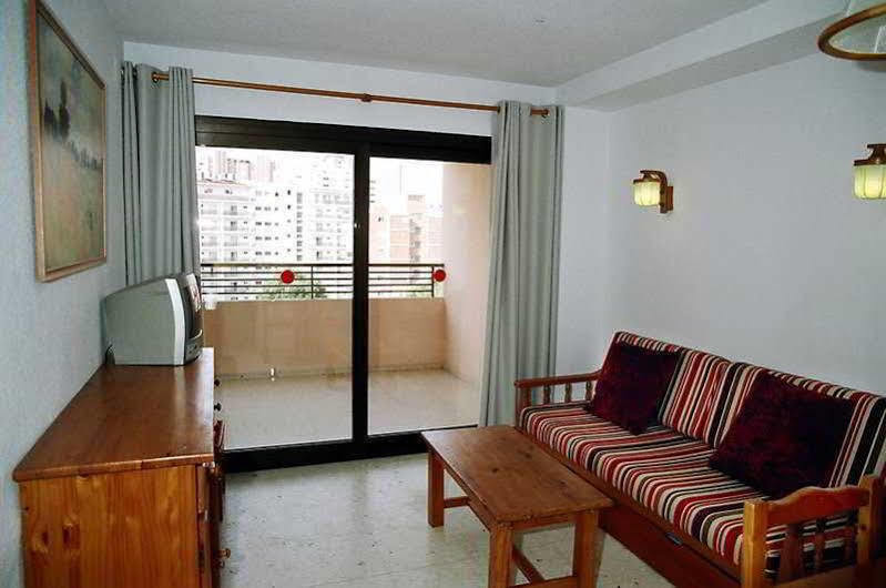 Halley Hotel & Apartments Affiliated By Melia Benidorm Exteriör bild
